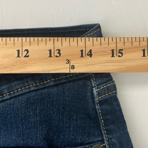 Signature by Levi Strauss Curvy Skinny Mid Rise Jeans Size 10 Women’s - Picture 9 of 12